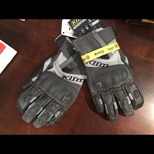 NWT KLIM GORE-TEX RIDING GLOVES